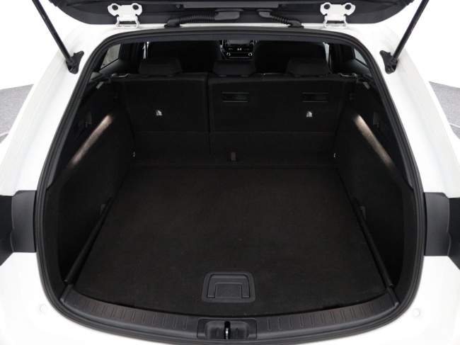 Toyota Corolla Touring Sports - 1.8 Hybrid