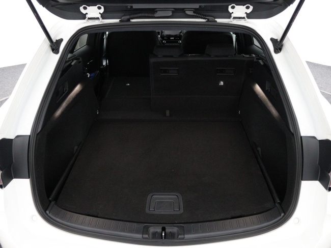 Toyota Corolla Touring Sports - 1.8 Hybrid