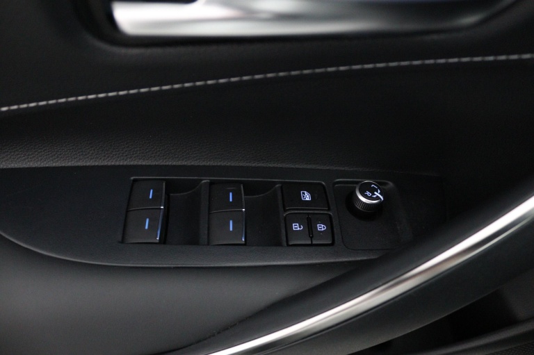 Toyota Corolla Touring Sports - 1.8 Hybrid 28