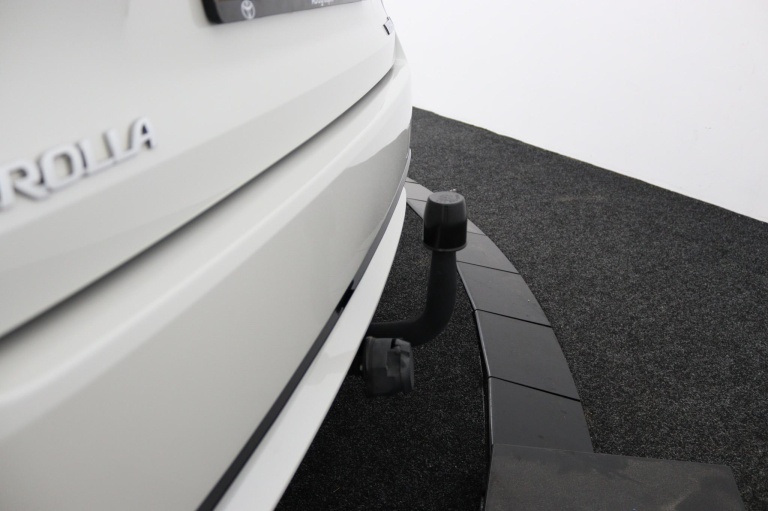 Toyota Corolla Touring Sports - 1.8 Hybrid 38