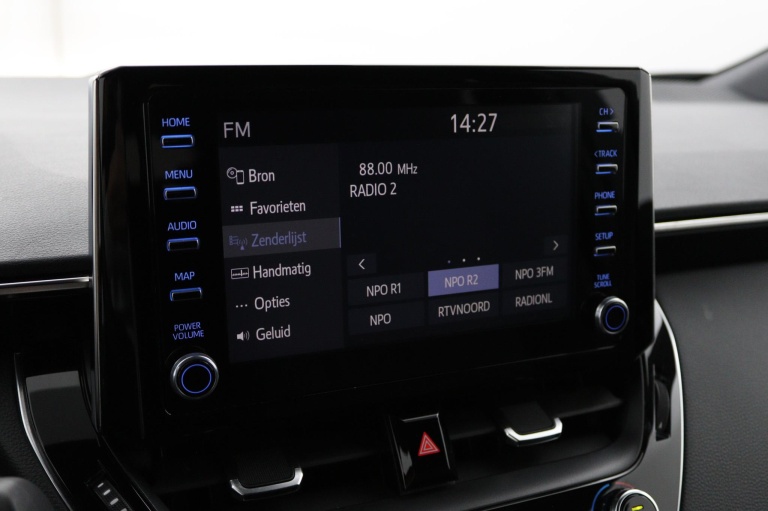 Toyota Corolla Touring Sports - 1.8 Hybrid 44