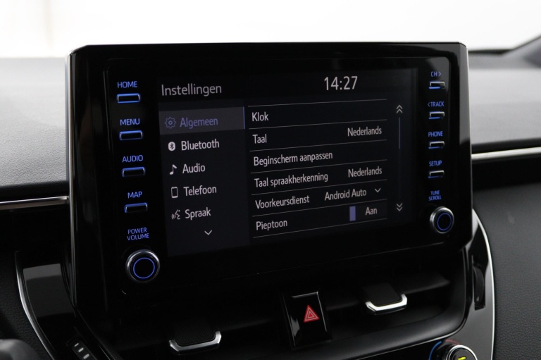 Toyota Corolla Touring Sports - 1.8 Hybrid 46