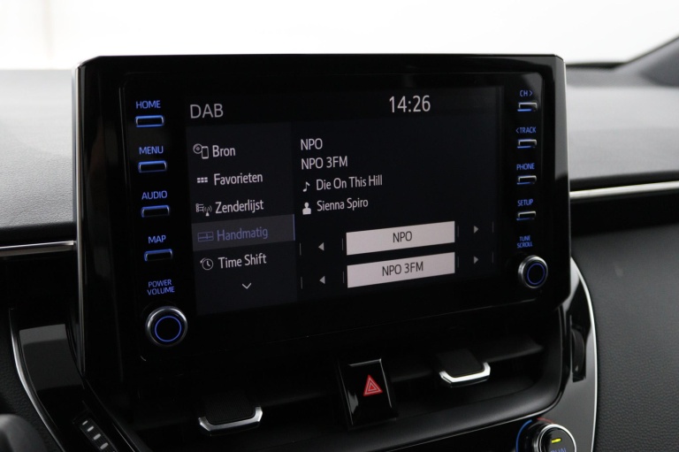 Toyota Corolla Touring Sports - 1.8 Hybrid 8