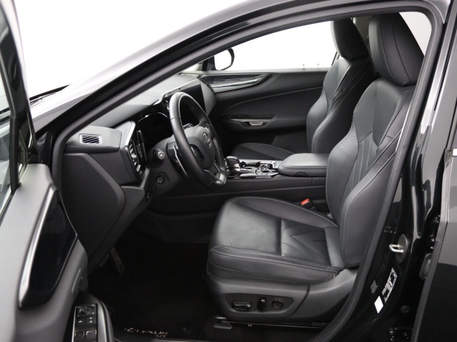 Lexus NX - 450h+ AWD Executive Line