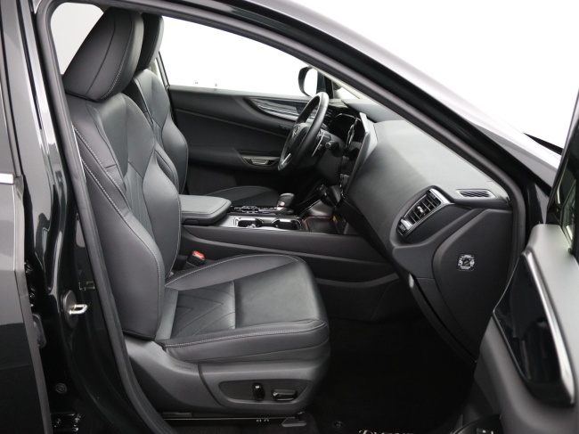 Lexus NX - 450h+ AWD Executive Line