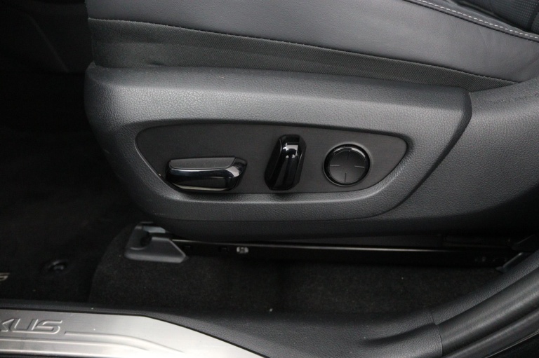 Lexus NX - 450h+ AWD Executive Line 41