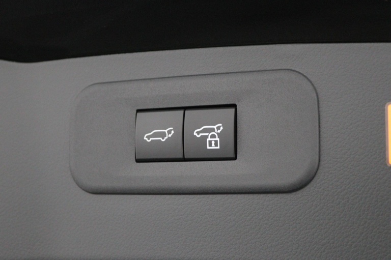 Lexus NX - 450h+ AWD Executive Line 44