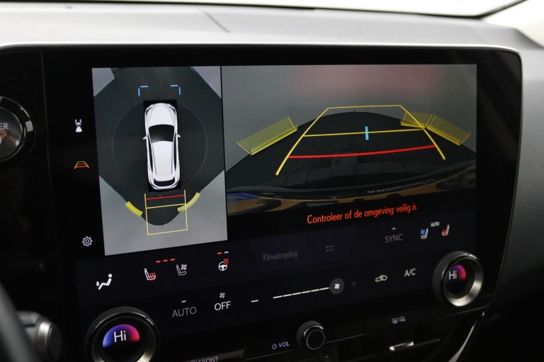 Lexus NX - 450h+ AWD Executive Line 8