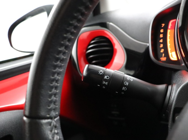 Toyota Aygo - 1.0 VVT-i x-cite