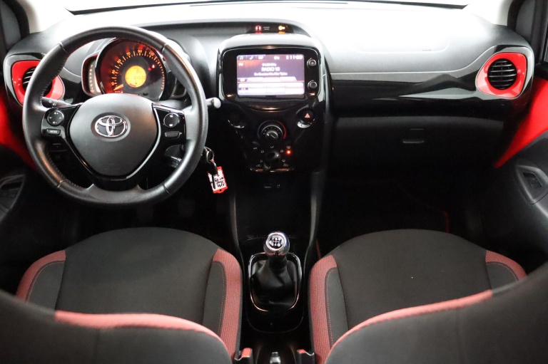 Toyota Aygo - 1.0 VVT-i x-cite 4