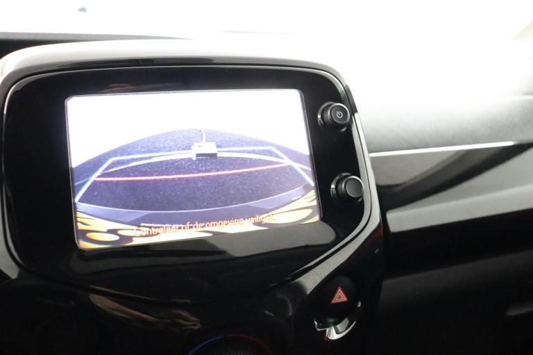 Toyota Aygo - 1.0 VVT-i x-cite 8