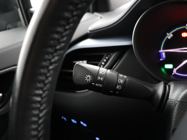 Toyota C-HR - 1.8 Hybrid First Edition