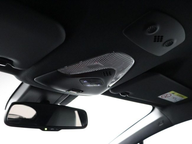 Toyota C-HR - 1.8 Hybrid First Edition