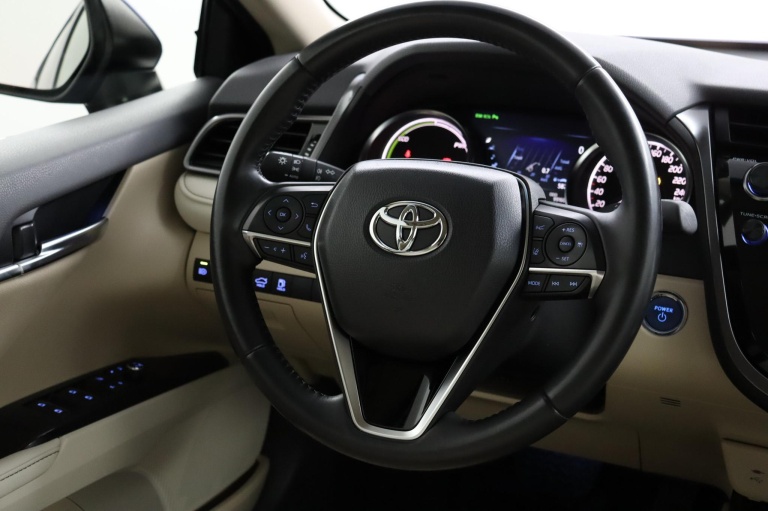 Toyota Camry - 2.5 Hybrid Premium 35
