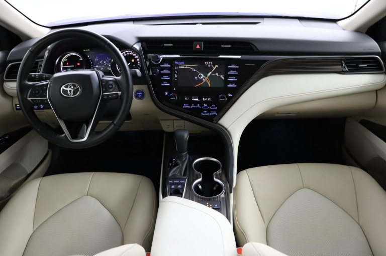 Toyota Camry - 2.5 Hybrid Premium 4