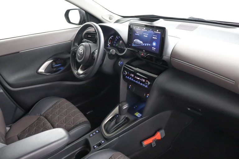 Toyota Yaris Cross - 1.5 Hybrid Executive 66