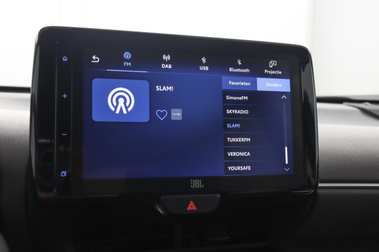 Toyota Yaris Cross - 1.5 Hybrid Executive 8