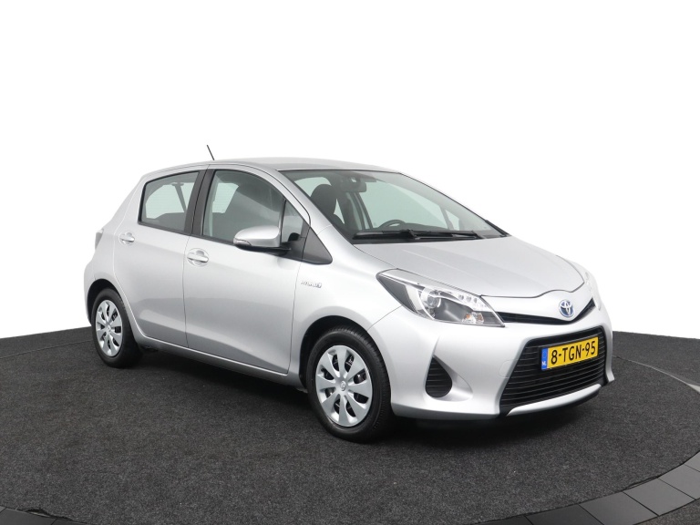 Toyota Yaris - 1.5 Full Hybrid Aspiration 13