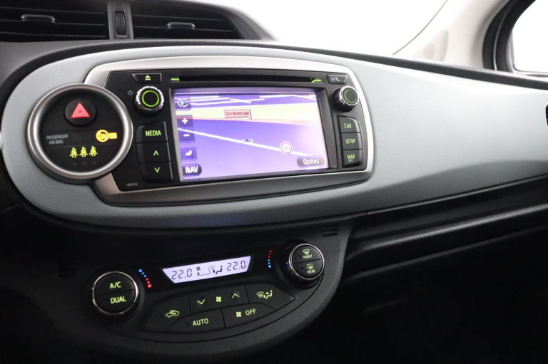 Toyota Yaris - 1.5 Full Hybrid Aspiration 27