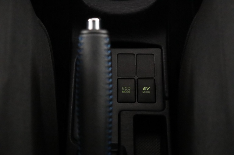 Toyota Yaris - 1.5 Full Hybrid Aspiration 38