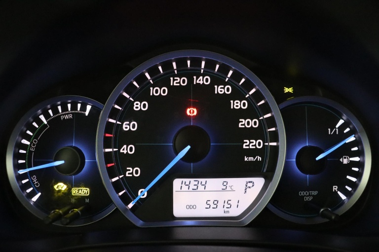 Toyota Yaris - 1.5 Full Hybrid Aspiration 6