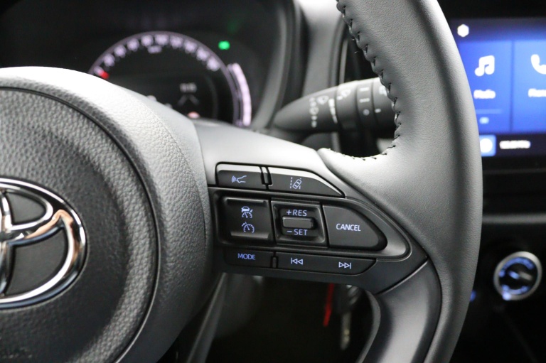 Toyota Aygo X - 1.0 VVT-i MT Play 22