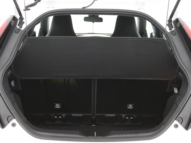 Toyota Aygo X - 1.0 VVT-i MT Play