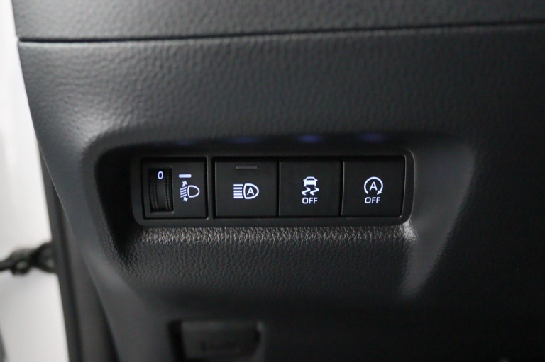 Toyota Aygo X - 1.0 VVT-i MT Play 29