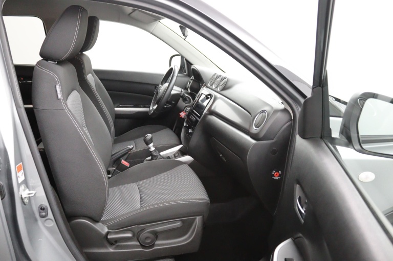 Suzuki Vitara - 1.4 Boosterjet Select Smart Hybrid 23