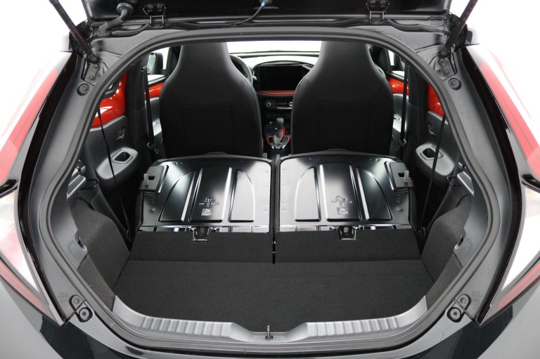 Toyota Aygo X - 1.0 VVT-i S-CVT Premium 25