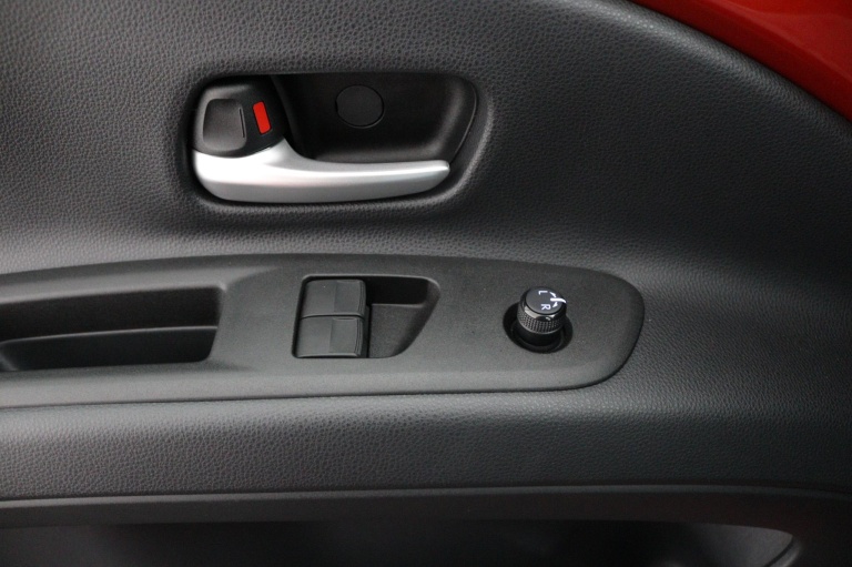 Toyota Aygo X - 1.0 VVT-i S-CVT Premium 28