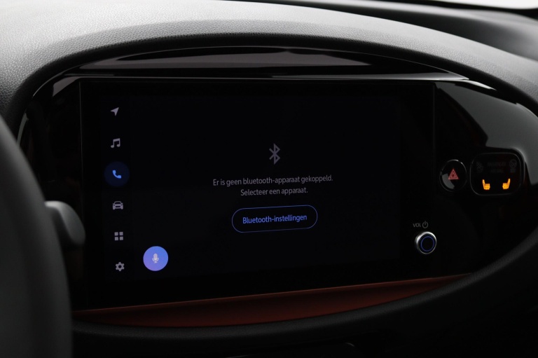 Toyota Aygo X - 1.0 VVT-i S-CVT Premium 41