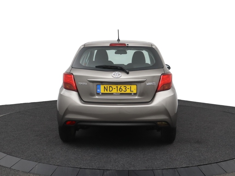 Toyota Yaris - 1.3 VVT-i Trend 46