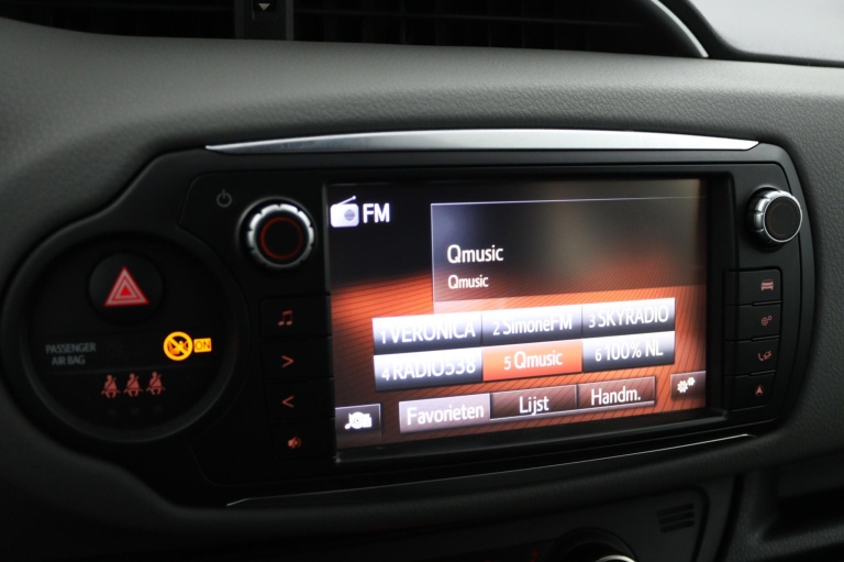 Toyota Yaris - 1.3 VVT-i Trend 8