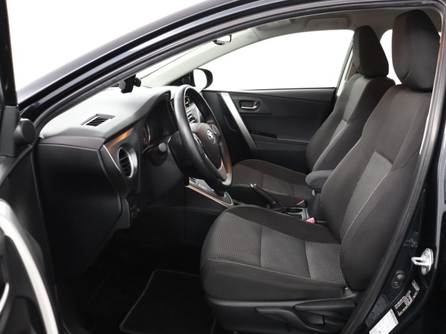 Toyota Auris - 1.8 Hybrid Dynamic