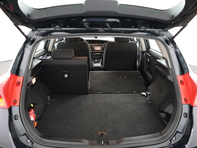 Toyota Auris - 1.8 Hybrid Dynamic