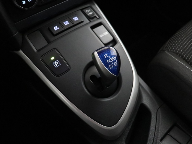 Toyota Auris - 1.8 Hybrid Dynamic