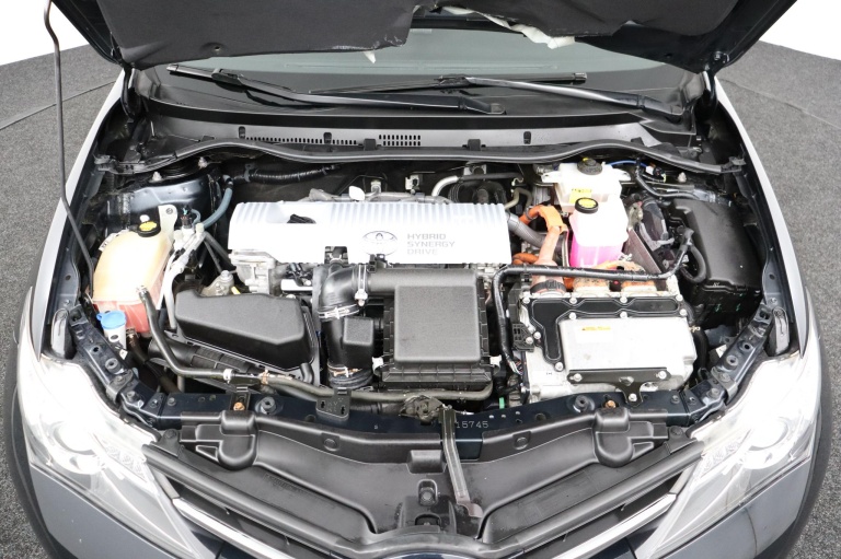 Toyota Auris - 1.8 Hybrid Dynamic 30