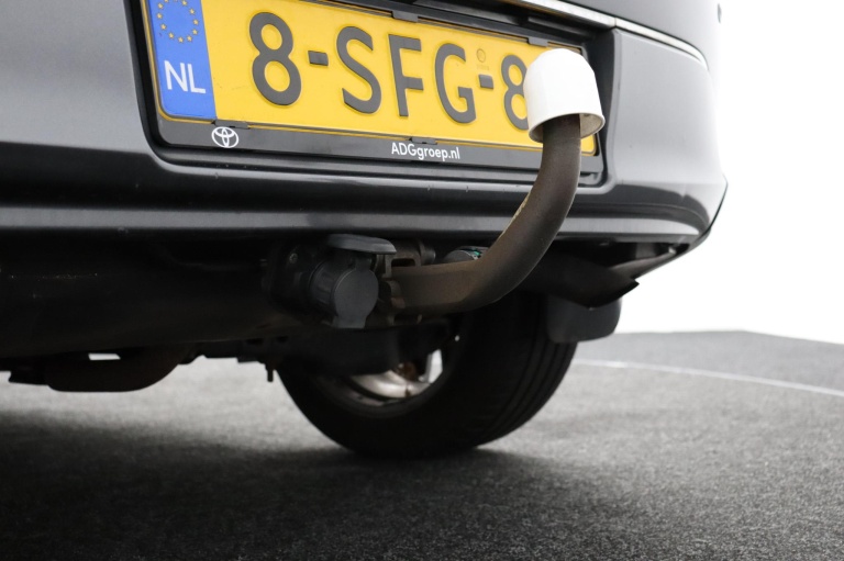 Toyota Auris - 1.8 Hybrid Dynamic 31