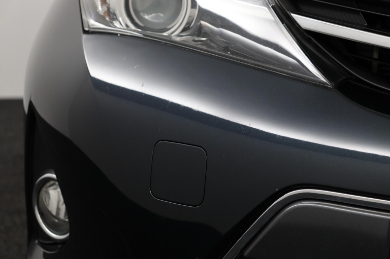 Toyota Auris - 1.8 Hybrid Dynamic 32