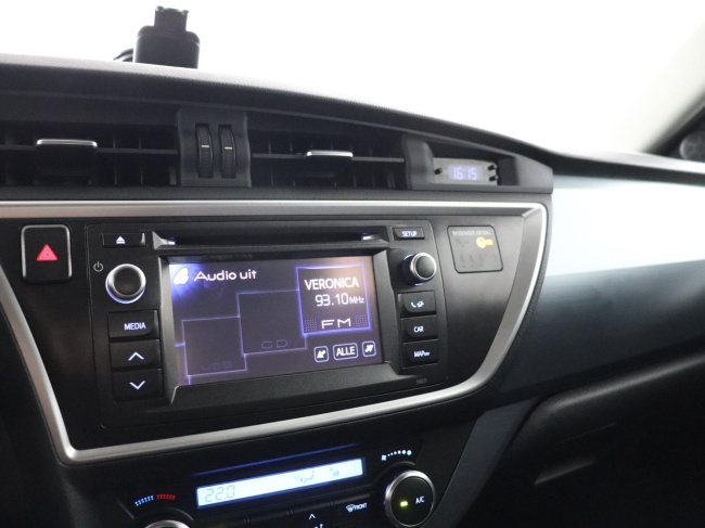 Toyota Auris - 1.8 Hybrid Dynamic