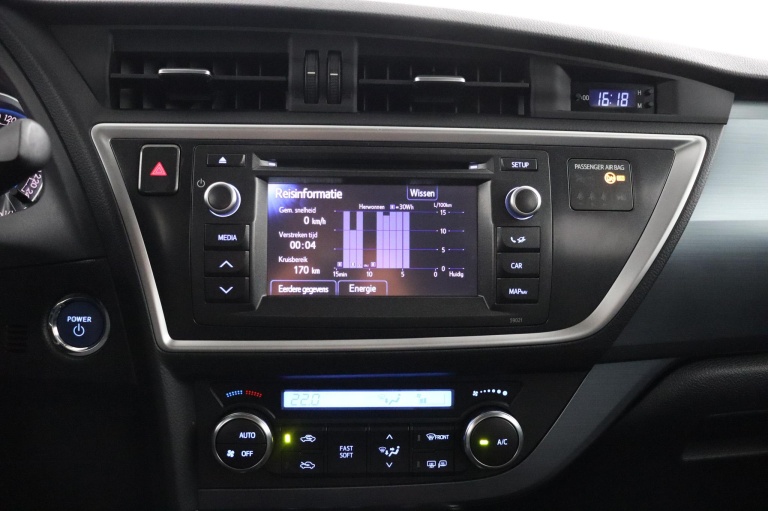 Toyota Auris - 1.8 Hybrid Dynamic 40