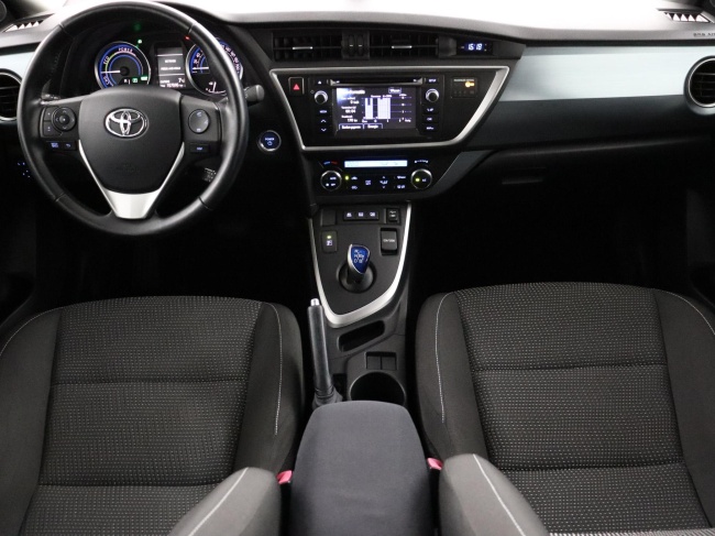 Toyota Auris - 1.8 Hybrid Dynamic