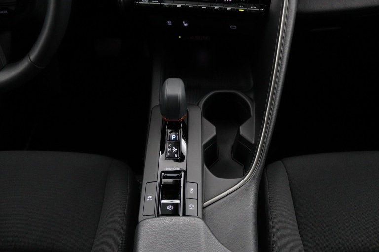 Toyota C-HR - 1.8 Hybrid 140 First Edition 26