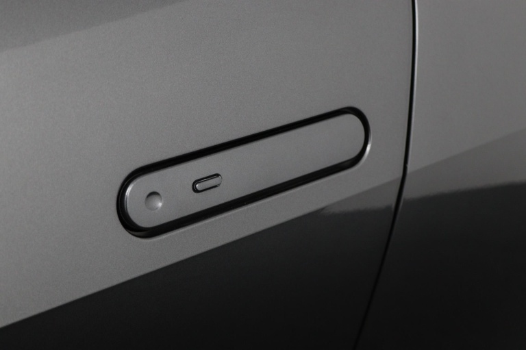 Toyota C-HR - 1.8 Hybrid 140 First Edition 35