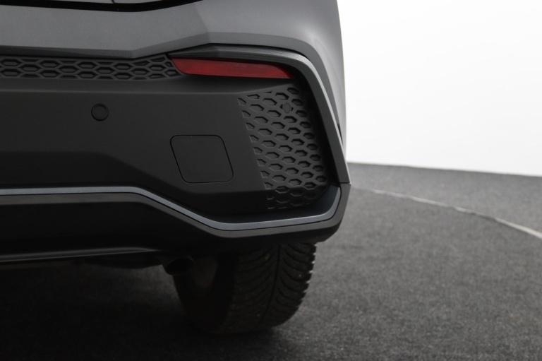 Toyota C-HR - 1.8 Hybrid 140 First Edition 40