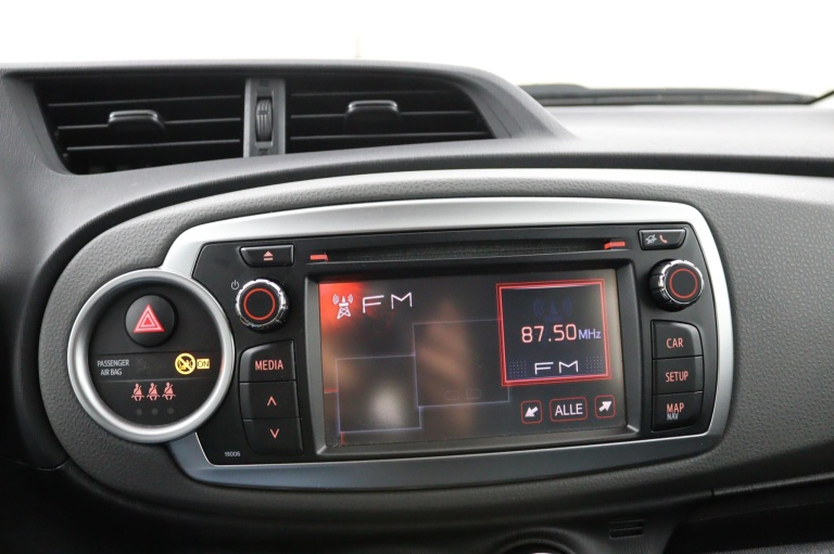 Toyota Yaris - 1.0 VVT-i Aspiration 15