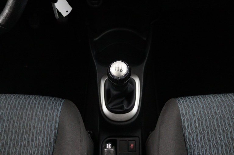 Toyota Yaris - 1.0 VVT-i Aspiration 22