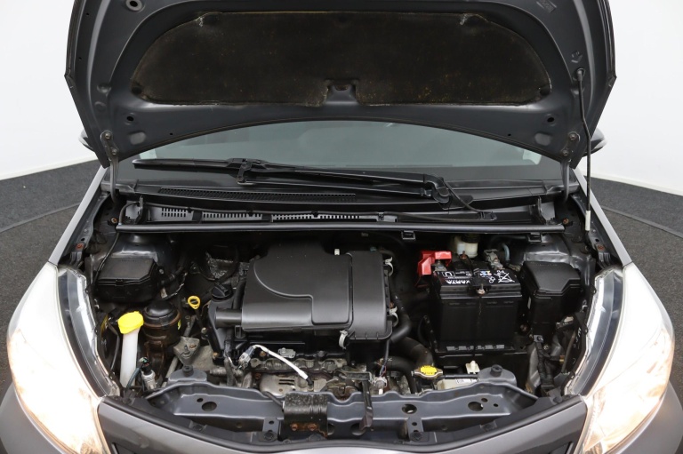 Toyota Yaris - 1.0 VVT-i Aspiration 33