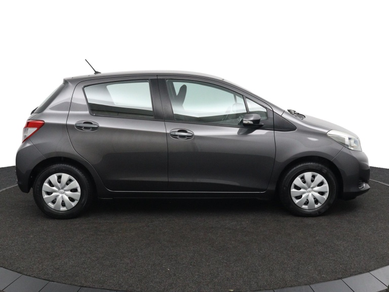 Toyota Yaris - 1.0 VVT-i Aspiration 6